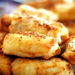 Patatesli peynirli Börek Tarifi  