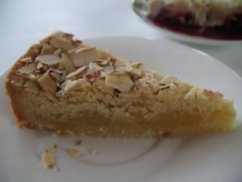 Bademli tart tarifi