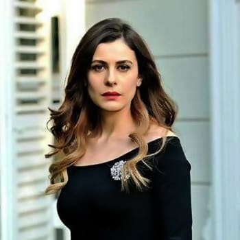 Ebru Özkan