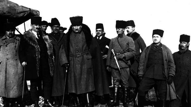 Atatürk Görselleri