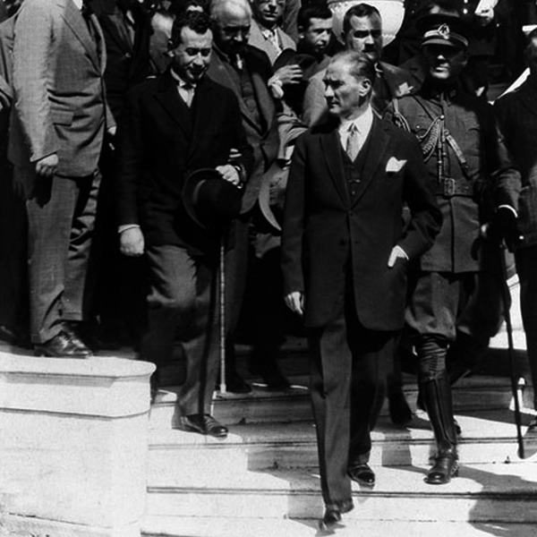 Atatürk Türkiye Büyük Millet Meclisi Resmi