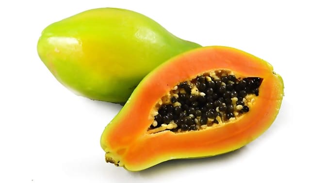 Cilt nemlendirici papaya, bal ve süt maskesi