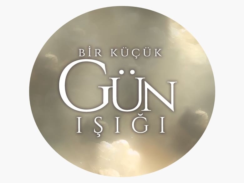 Bir Küçük Gün Işığı oyuncuları