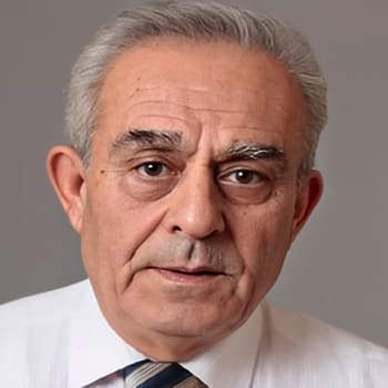 İsmail Düvenci