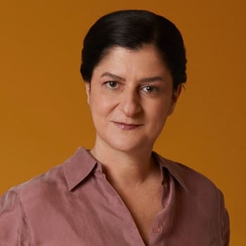 Ayşegül Cengiz as Sacide